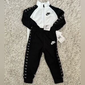 NIKE Toddler Boys 2 piece set